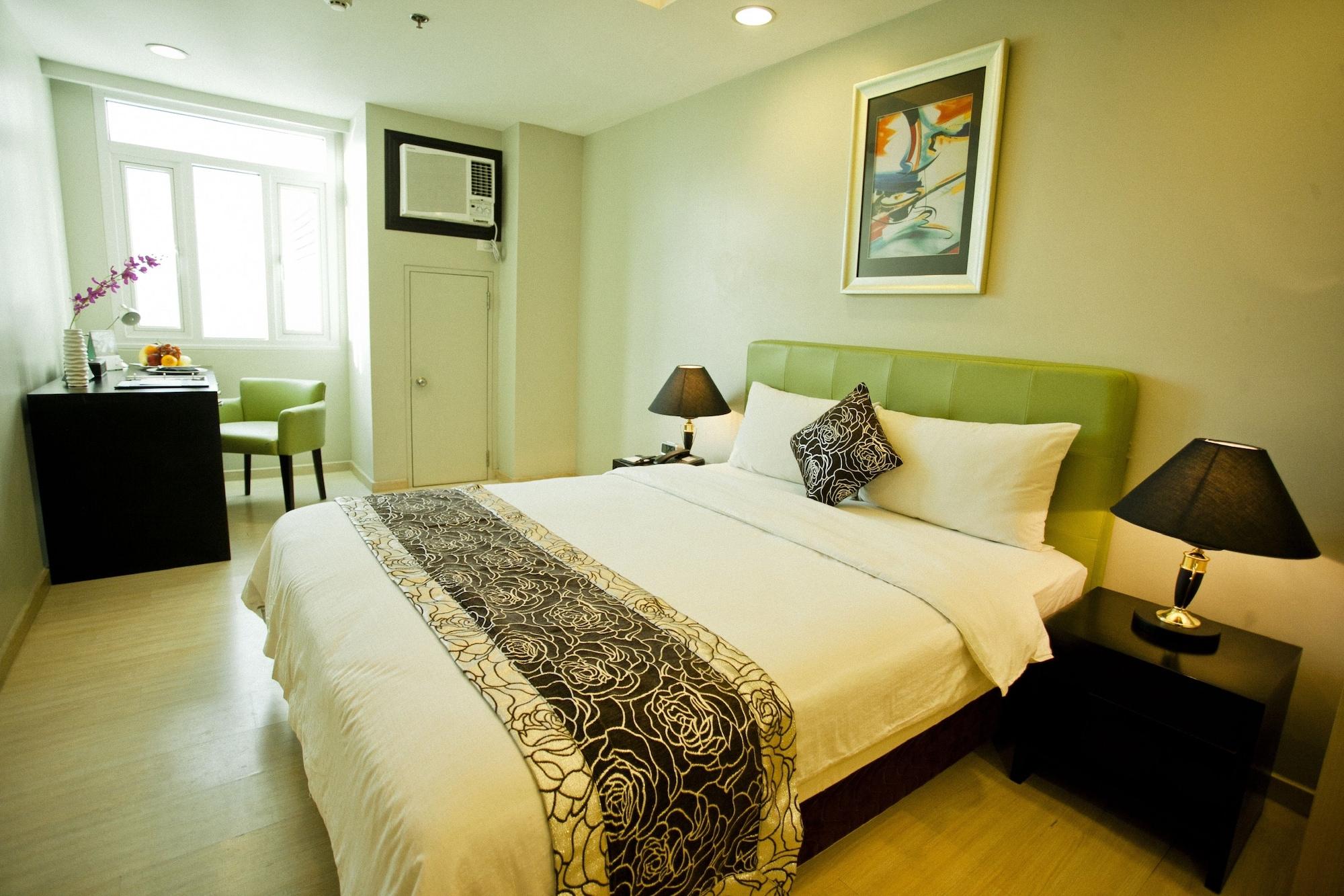 The Exchange Regency Residence Hotel Managed By Hii Pasig City Exterior photo