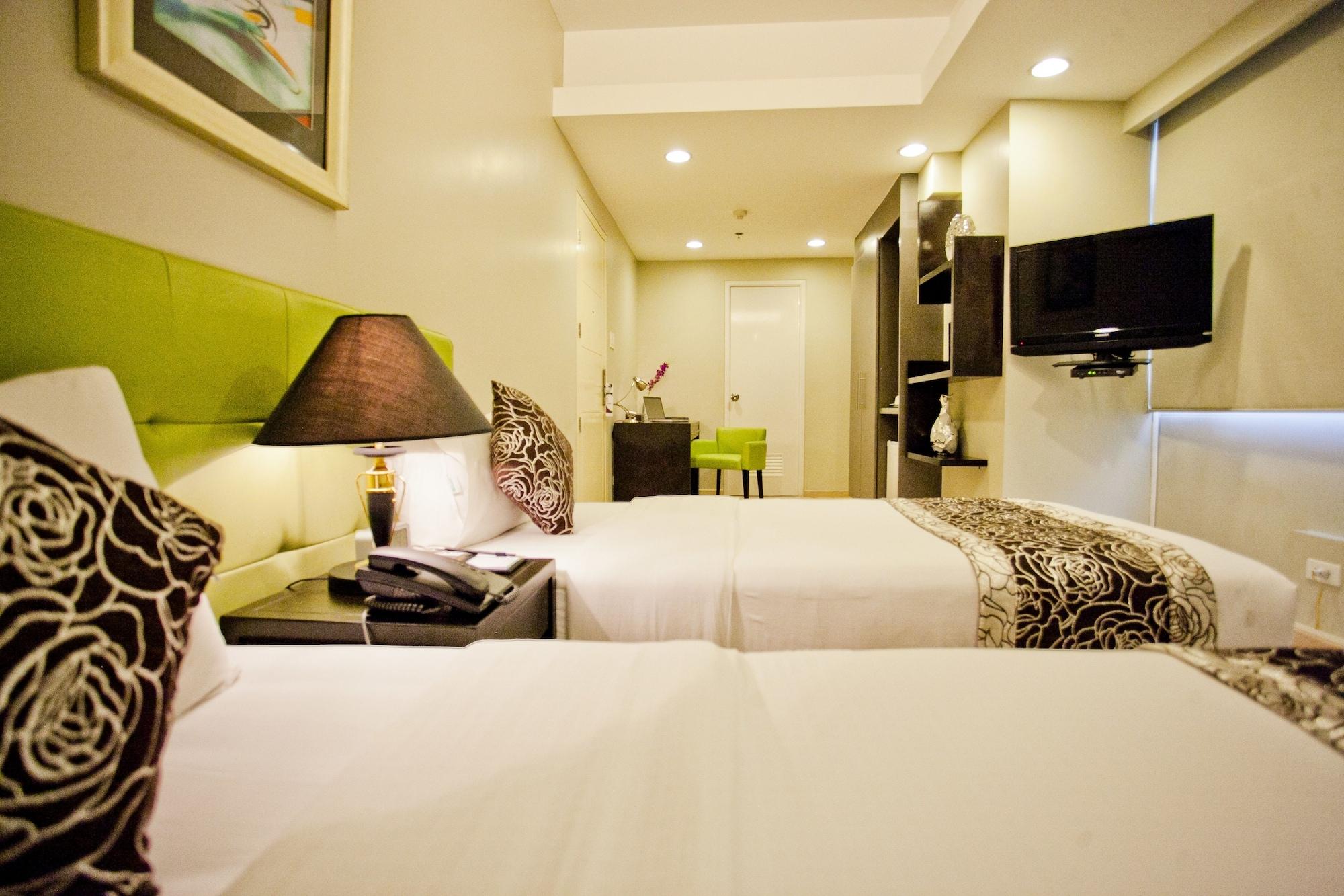 The Exchange Regency Residence Hotel Managed By Hii Pasig City Exterior photo