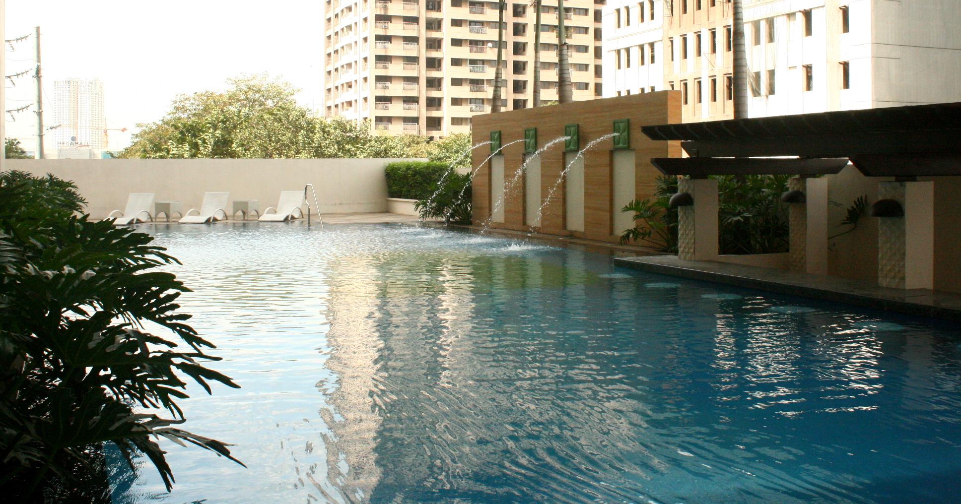 The Exchange Regency Residence Hotel Managed By Hii Pasig City Exterior photo